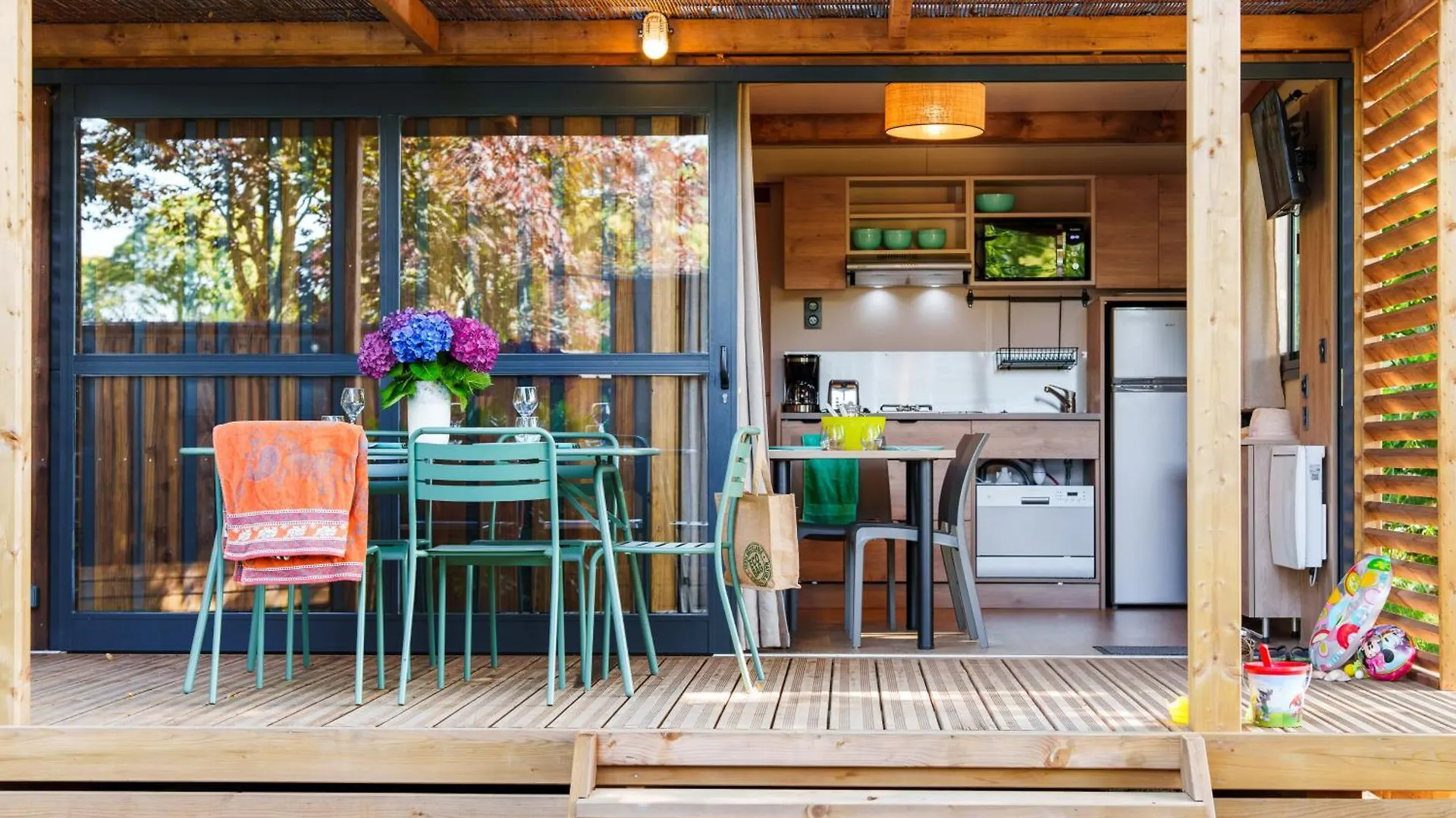 Camping De Lochrist 콩카르노